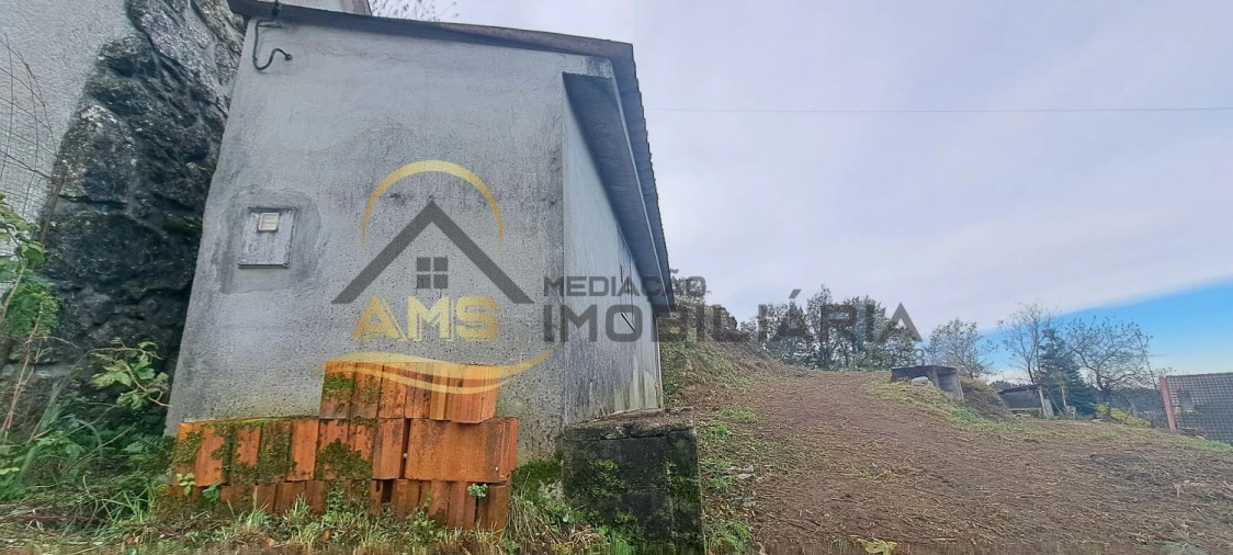Terreno para Venda em Monte e Queimadela Foto 33