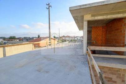 Moradia T3 para Venda em Brogueira, Parceiros de Igreja e Alcorochel