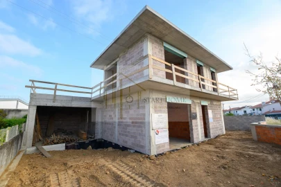 Moradia T3 para Venda em Brogueira, Parceiros de Igreja e Alcorochel