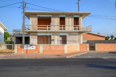 Moradia T3 para Venda em Brogueira, Parceiros de Igreja e Alcorochel