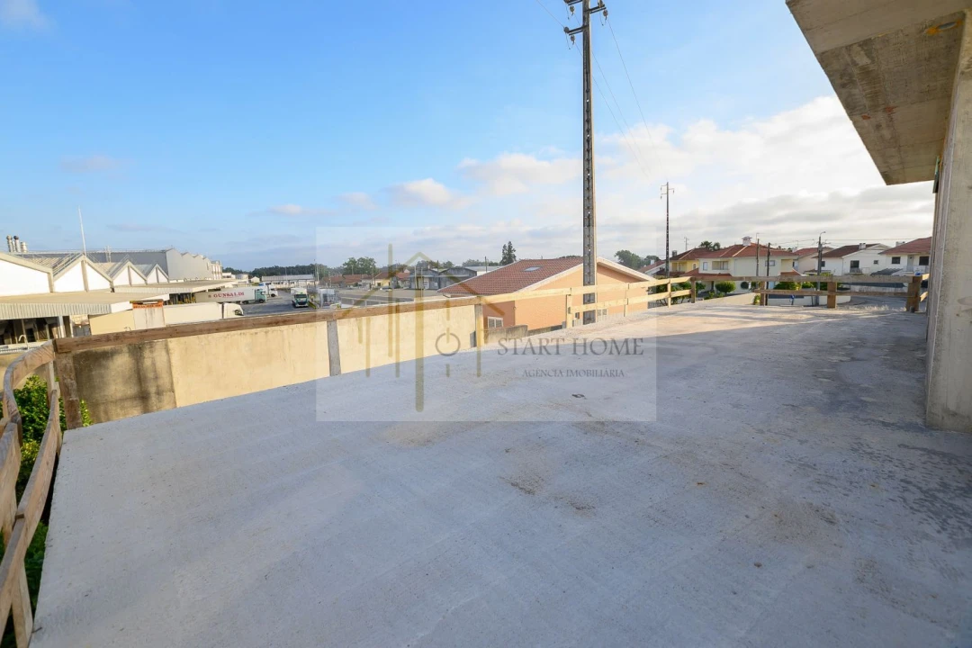 Moradia T3 para Venda em Brogueira, Parceiros de Igreja e Alcorochel Foto 54