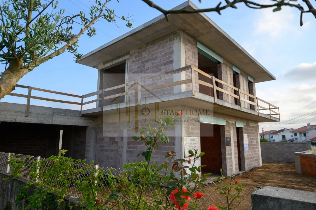 Moradia T3 para Venda em Brogueira, Parceiros de Igreja e Alcorochel Foto 2