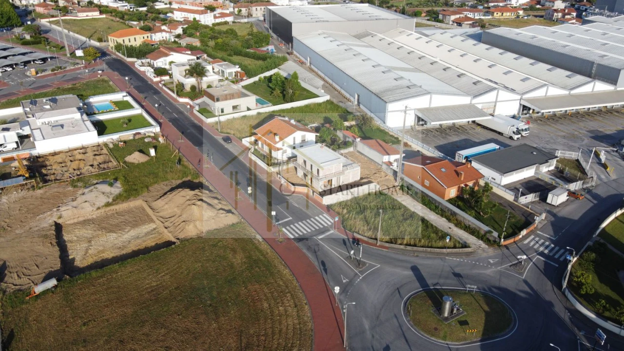 Moradia T3 para Venda em Brogueira, Parceiros de Igreja e Alcorochel Foto 43