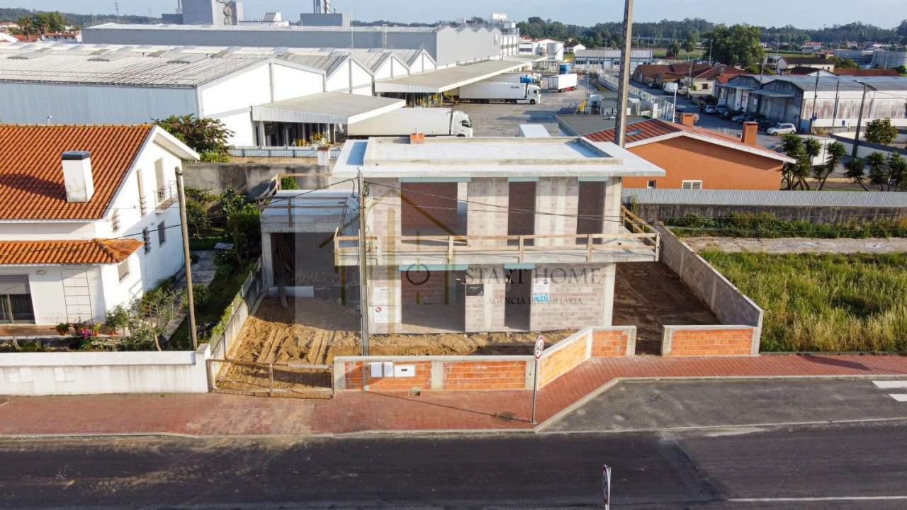 Moradia T3 para Venda em Brogueira, Parceiros de Igreja e Alcorochel Foto 33