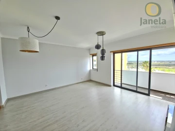 Apartamento T3 para Venda em Faro (Sé e São Pedro)