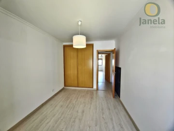 Apartamento T3 para Venda em Faro (Sé e São Pedro)