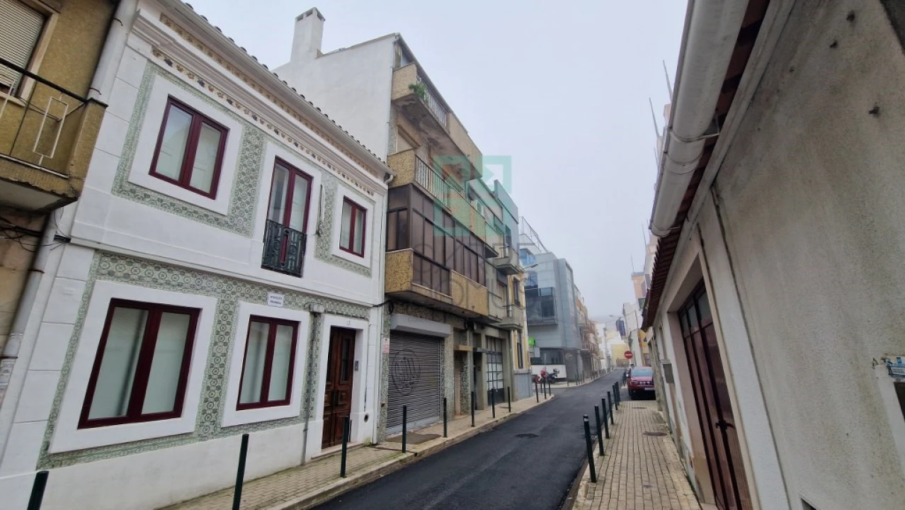 Apartamento T2 para Venda em Vila Franca de Xira Foto 21