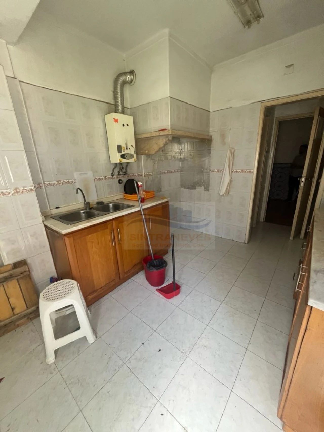 Apartamento T3 para Venda em Venteira Foto 8