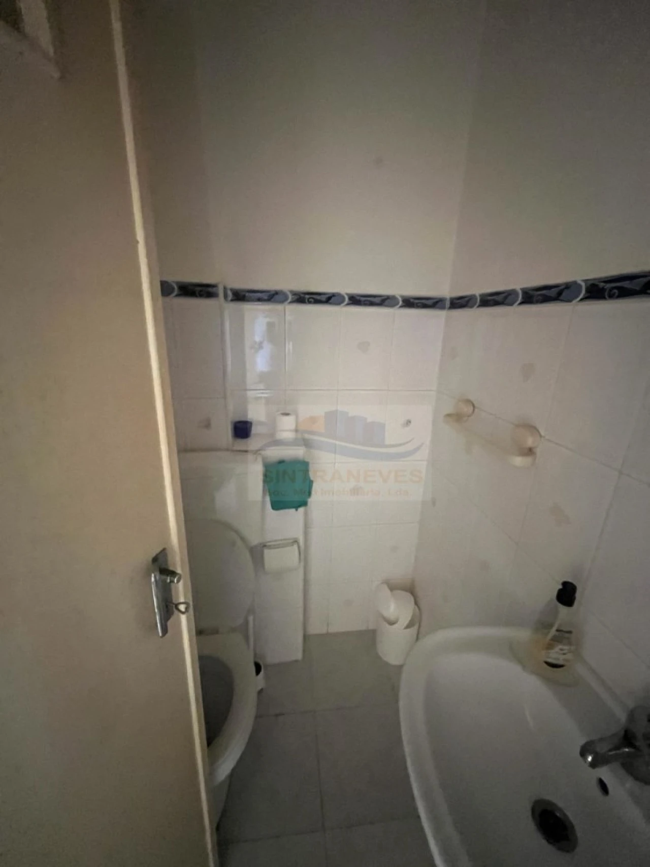 Apartamento T3 para Venda em Venteira Foto 9