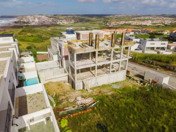 Moradia T3 para Venda em Lourinhã e Atalaia