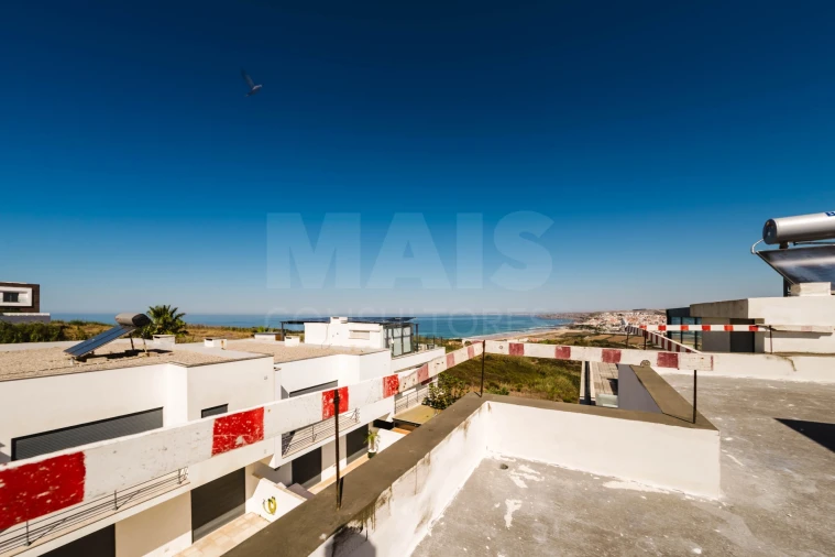 Moradia T3 para Venda em Lourinhã e Atalaia Foto 6