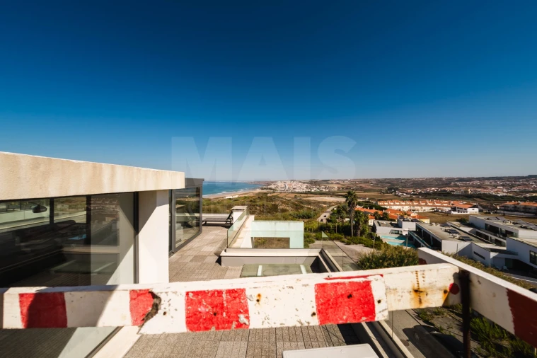 Moradia T3 para Venda em Lourinhã e Atalaia Foto 3
