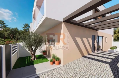 Moradia T3 para Venda em Fernao Ferro