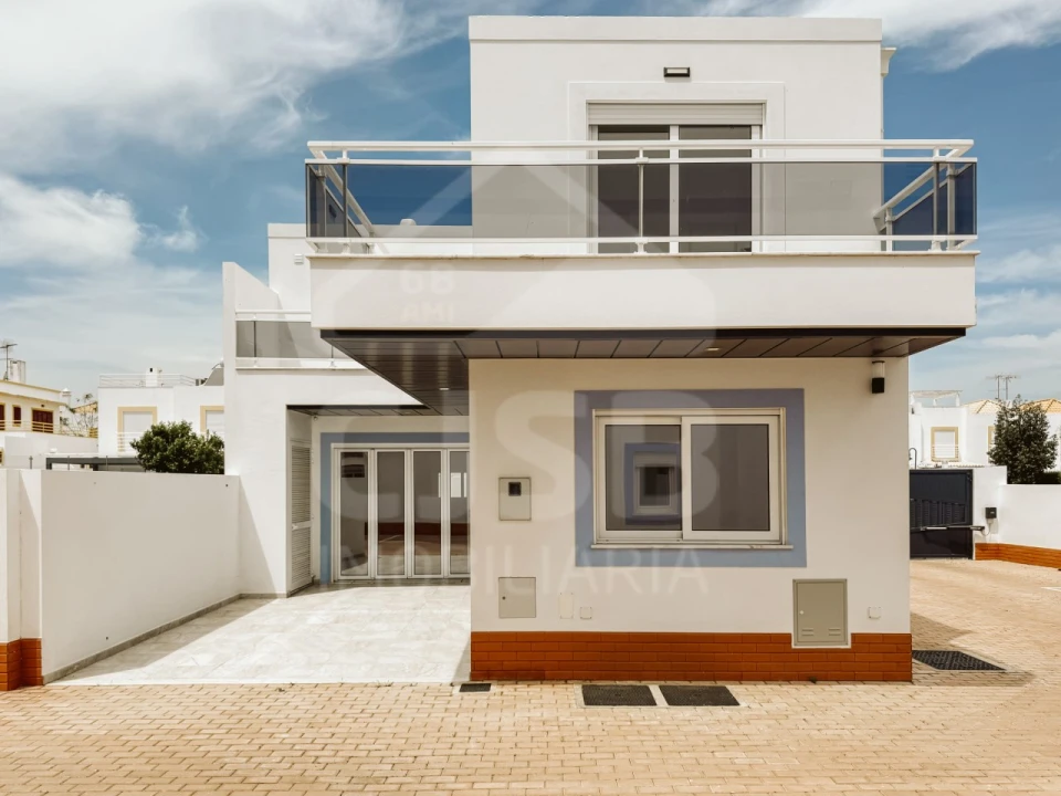 Moradia T4 para Venda em Vila Nova de Cacela Foto 4