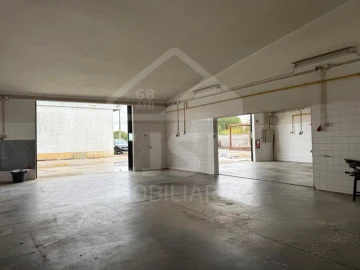 Armazém para Arrendamento em Benavente