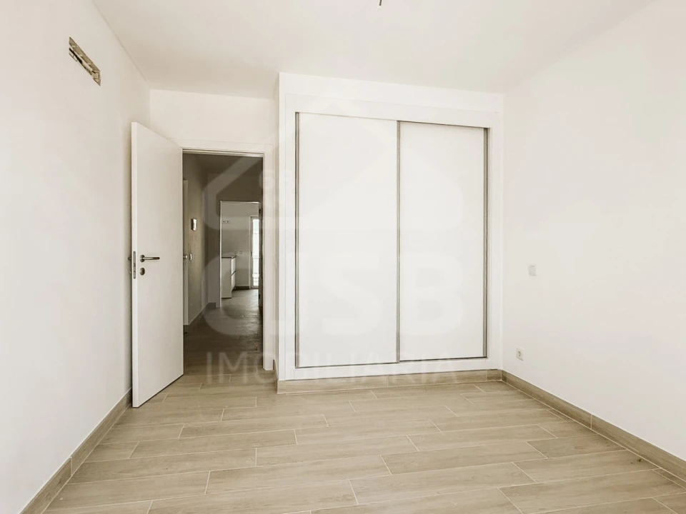 Moradia T3 para Venda em Vila Nova de Cacela Foto 10