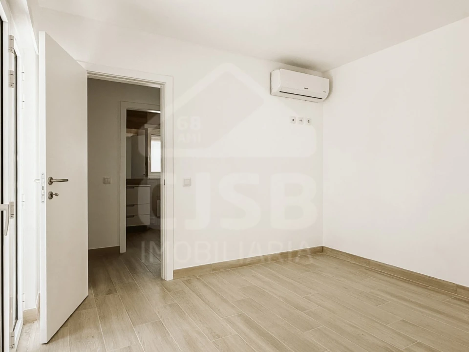 Moradia T2 para Venda em Vila Nova de Cacela Foto 22