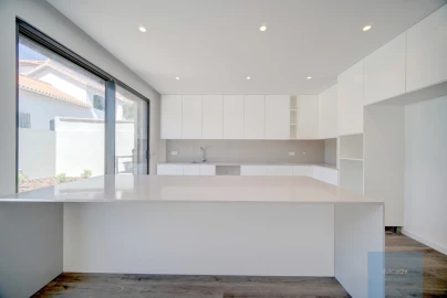 Moradia T3 para Venda em Alcabideche