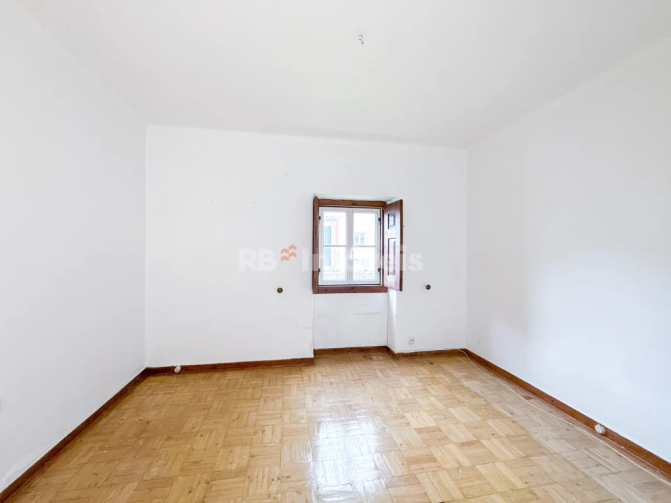 Prédio para Venda em Torres Novas (Santa Maria, Salvador e Santiago) Foto 52