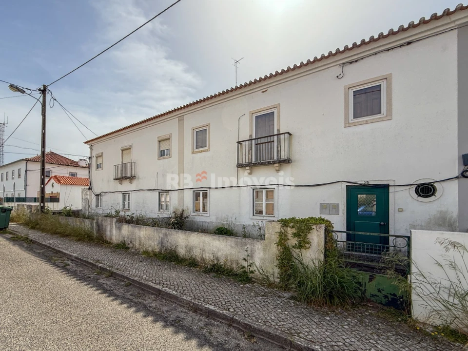 Prédio para Venda em Torres Novas (Santa Maria, Salvador e Santiago) Foto 40