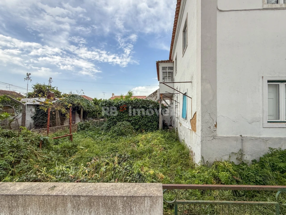 Prédio para Venda em Torres Novas (Santa Maria, Salvador e Santiago) Foto 11
