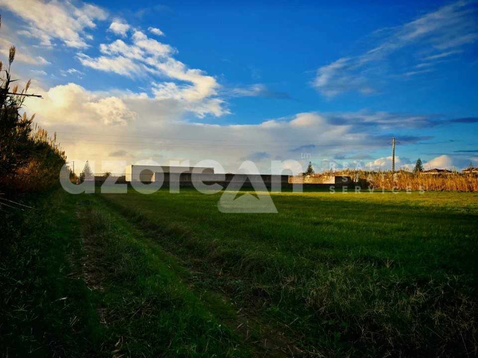 Terreno para Venda em Mosteiros Foto 6