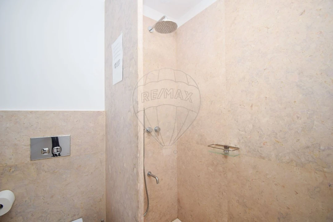 Apartamento T2 para Venda em Estrela Foto 19