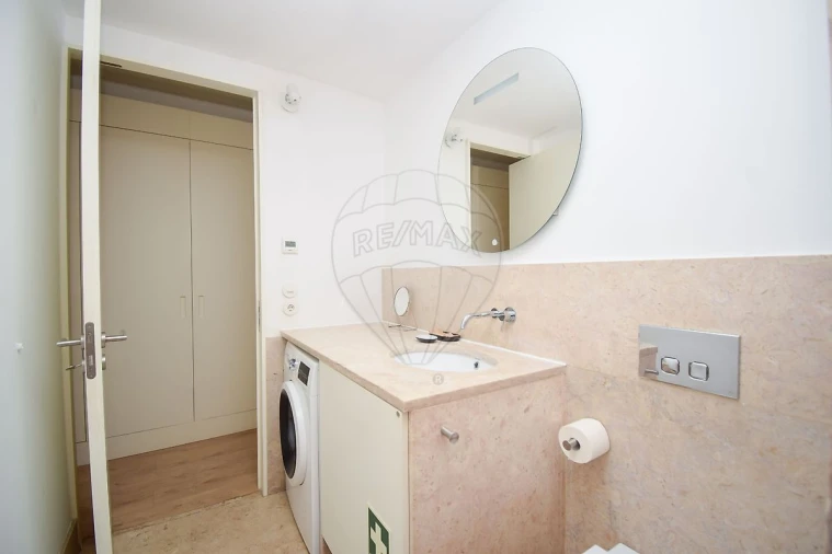 Apartamento T2 para Venda em Estrela Foto 18