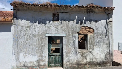 Moradia T3 para Venda em Aveiras de Cima