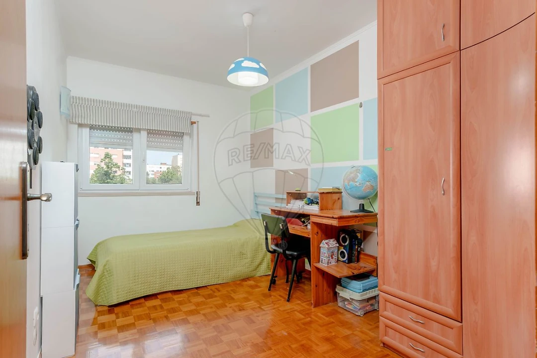 Apartamento T2 para Venda em Caparica e Trafaria Foto 11