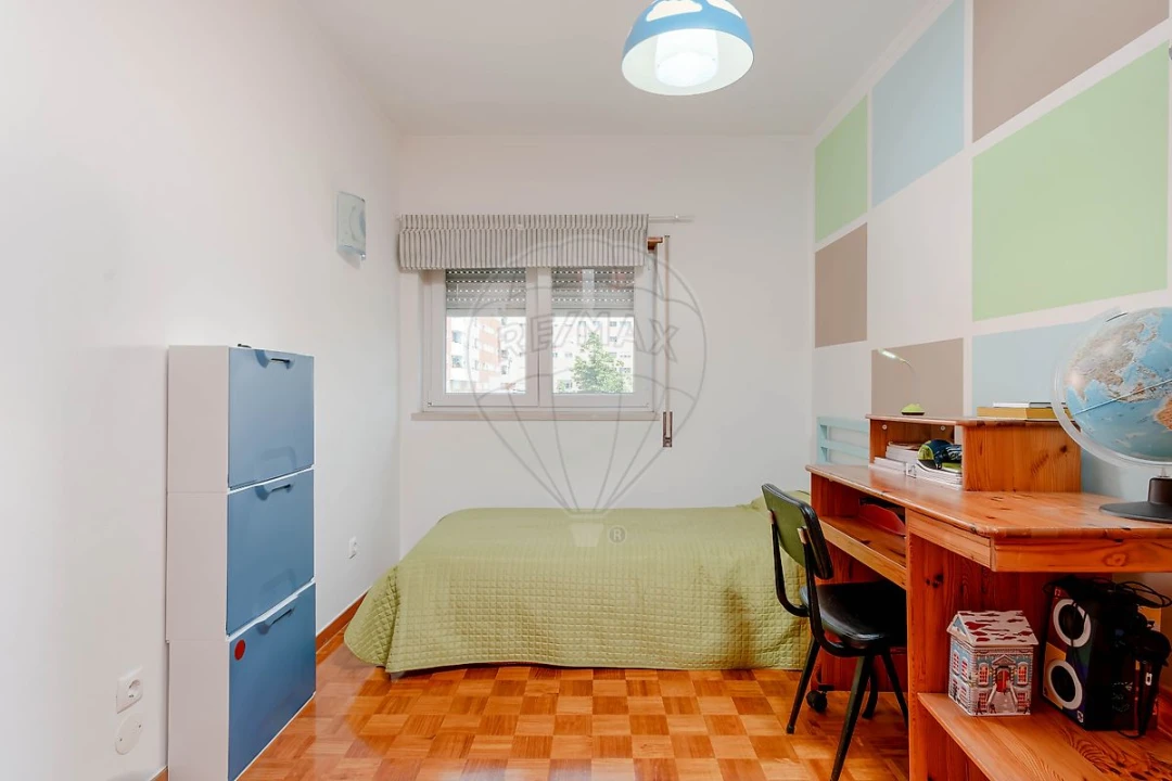 Apartamento T2 para Venda em Caparica e Trafaria Foto 12