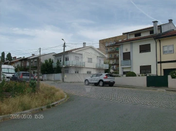 Terreno para Venda em Rio Tinto