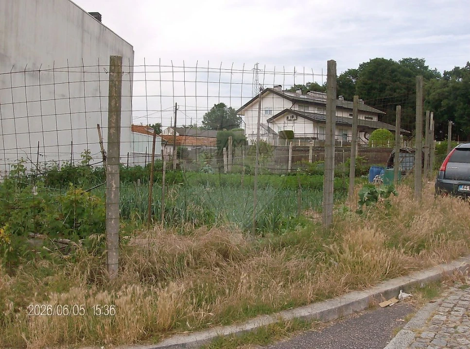 Terreno para Venda em Rio Tinto Foto 4