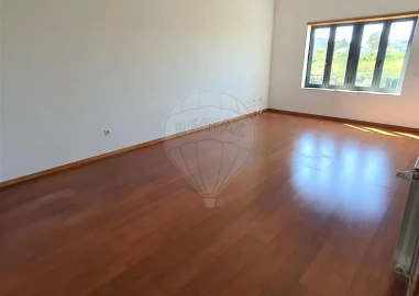 Apartamento T2 para Venda em Oliveira do Douro