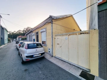 Moradia T2 para Venda em Custóias, Leça do Balio e Guifões