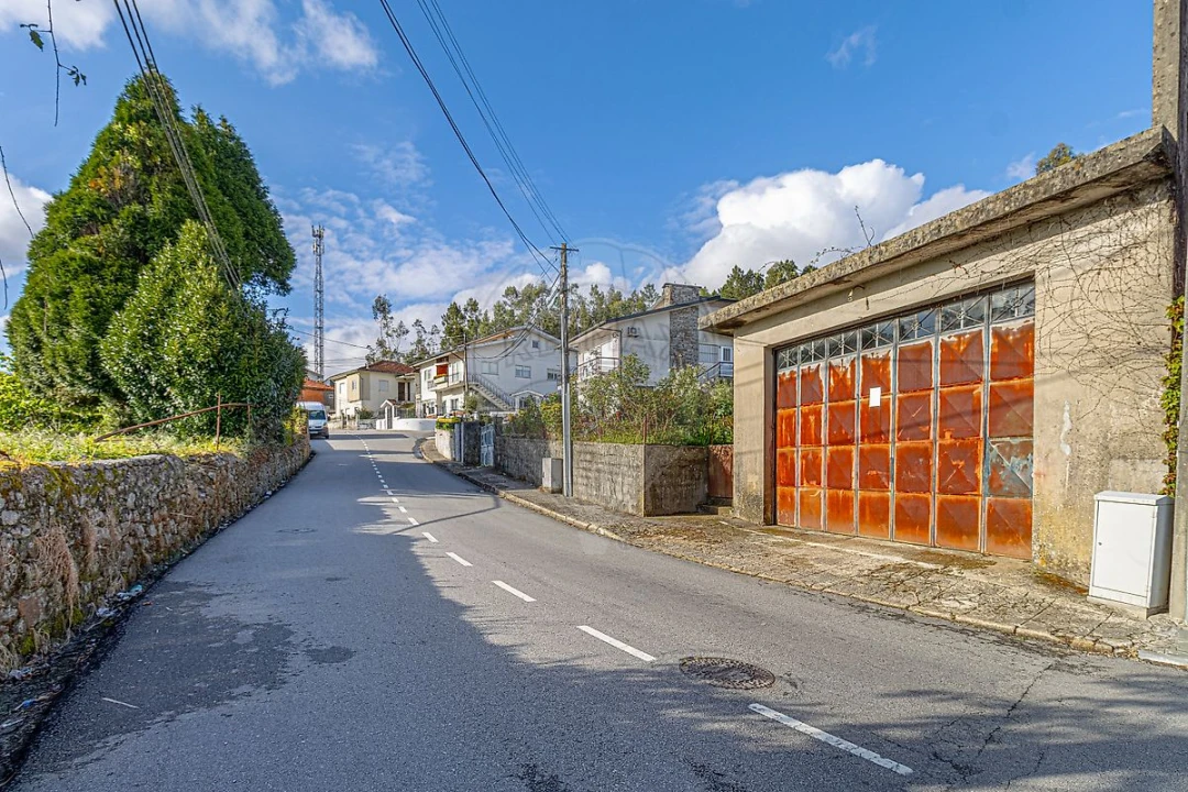 Armazém para Venda em Sanguedo Foto 1