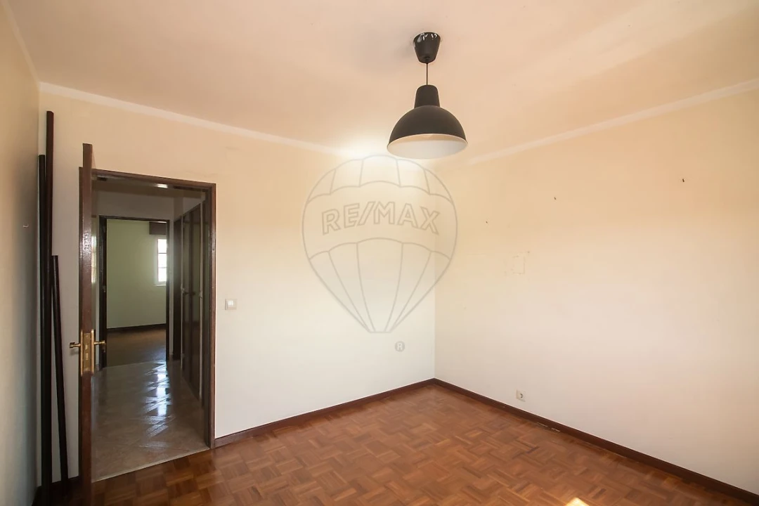 Apartamento T3 para Venda em Carregado e Cadafais Foto 20