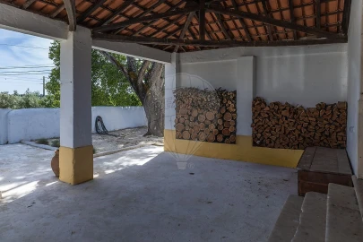 Moradia T1 para Venda em Olaia e Paço