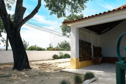 Moradia T1 para Venda em Olaia e Paço