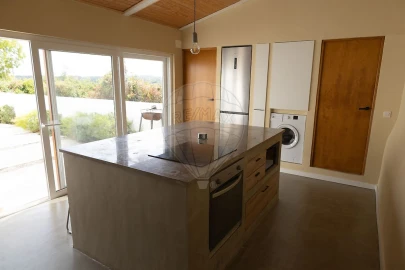 Moradia T1 para Venda em Olaia e Paço