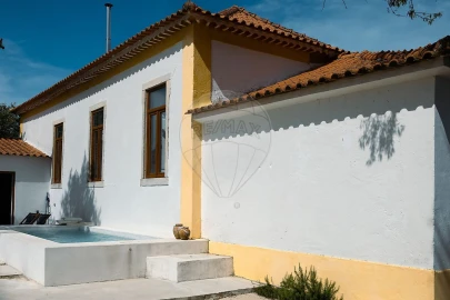 Moradia T1 para Venda em Olaia e Paço
