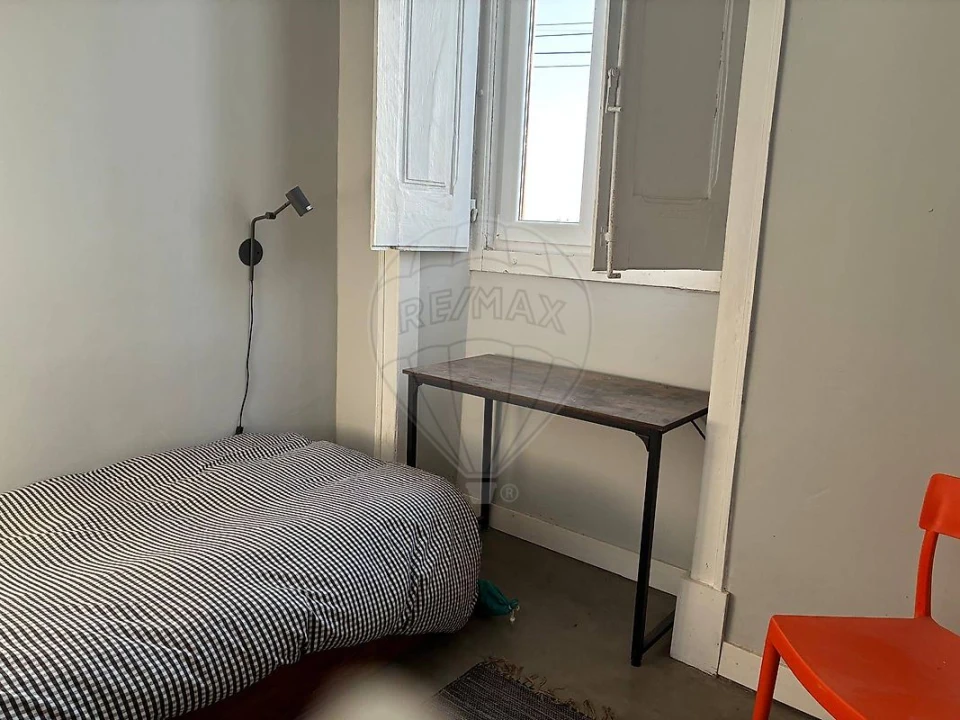Moradia T1 para Venda em Olaia e Paço Foto 2