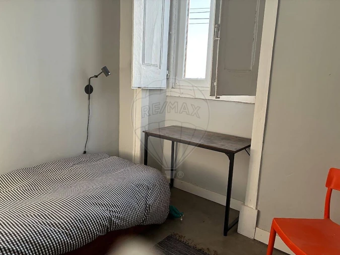 Moradia T1 para Venda em Olaia e Paço Foto 2