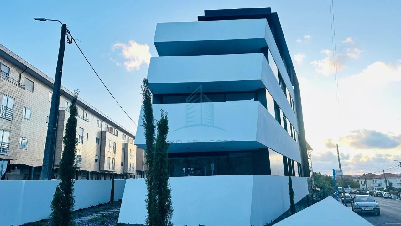 Apartamento T4 para Venda em Gondomar (São Cosme), Valbom e Jovim Foto 8