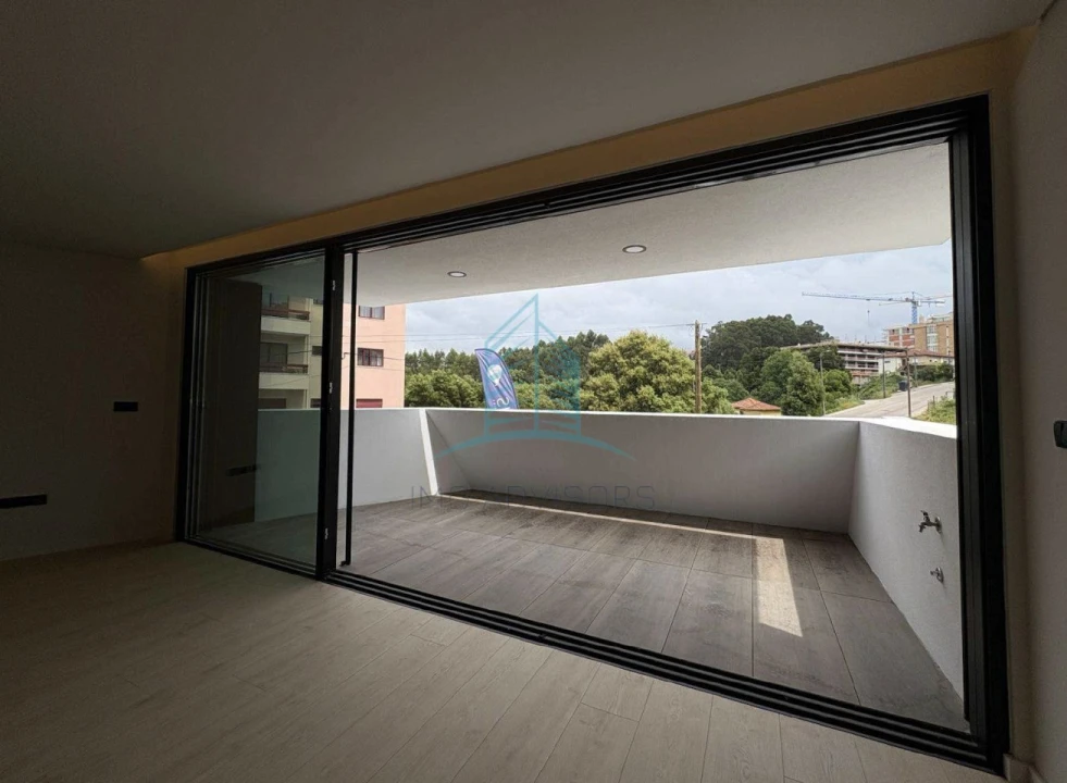 Apartamento T4 para Venda em Gondomar (São Cosme), Valbom e Jovim Foto 14