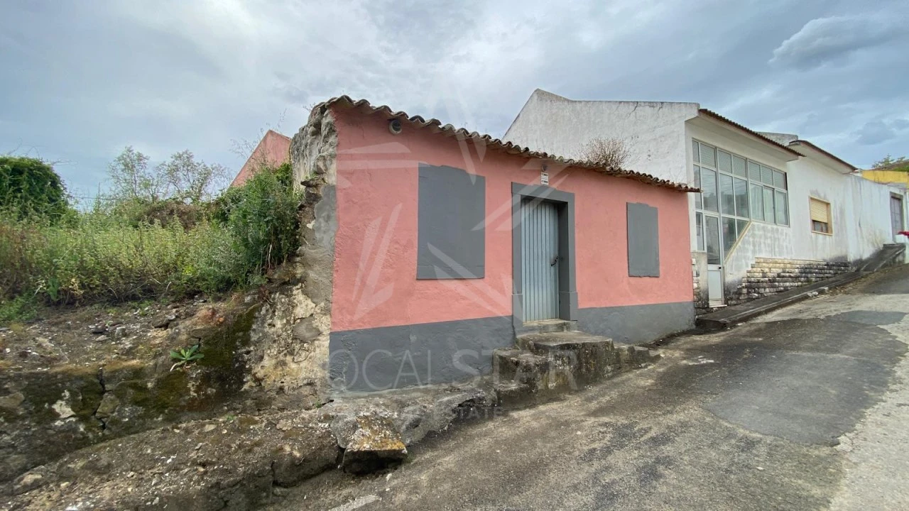 Moradia T3 para Venda em Roliça Foto 22
