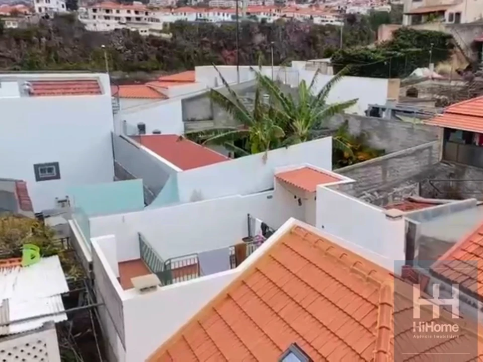 Moradia T3 para Venda em Funchal (Santa Maria Maior) Foto 7