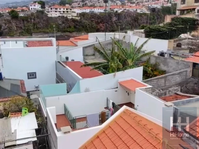 Moradia T3 para Venda em Funchal (Santa Maria Maior) Foto 5