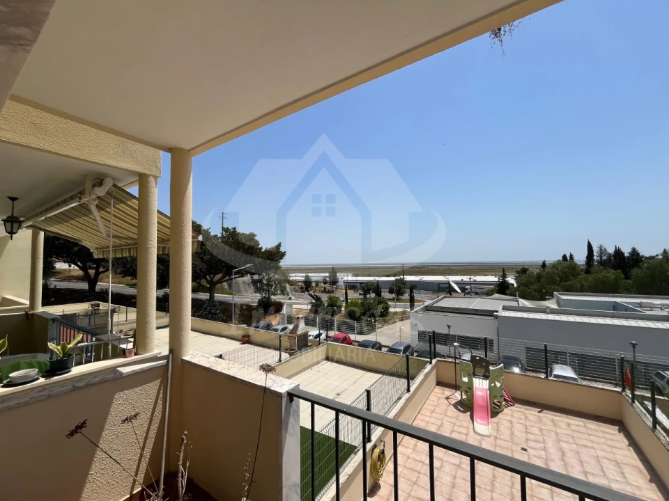 Apartamento T3 para Venda em Póvoa de Santa Iria e Forte da Casa Foto 20