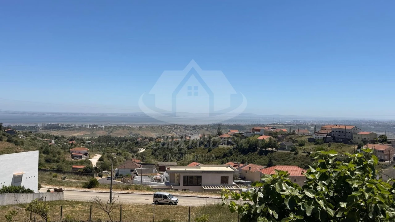 Terreno para Venda em Vialonga Foto 8
